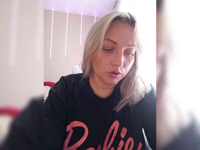 Tanysha-1 webcam