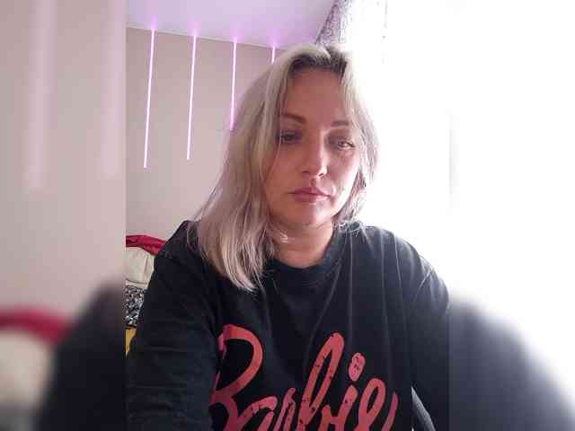 Tanysha-1 webcam