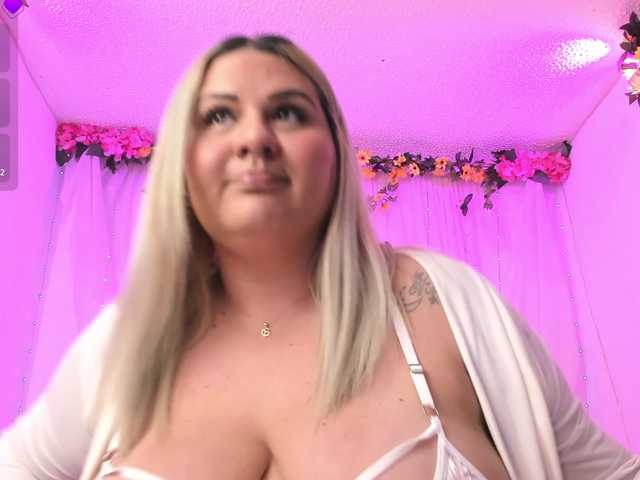  sweetbambi-23 chat room