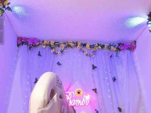sweetbambi-23 webcam