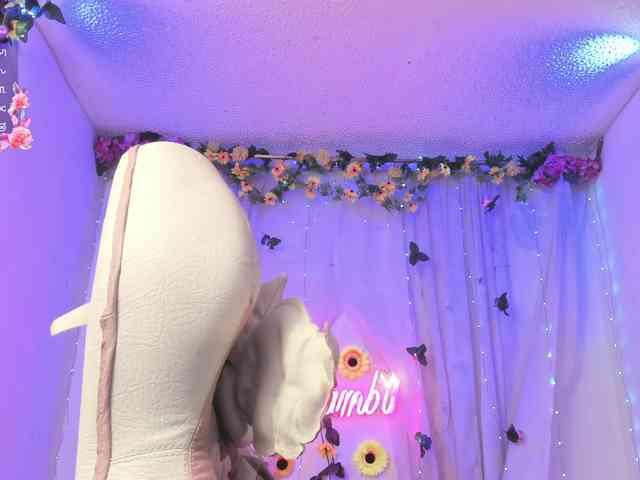 sweetbambi-23 webcam