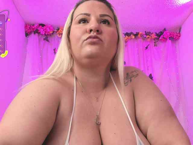 sweetbambi-23 webcam