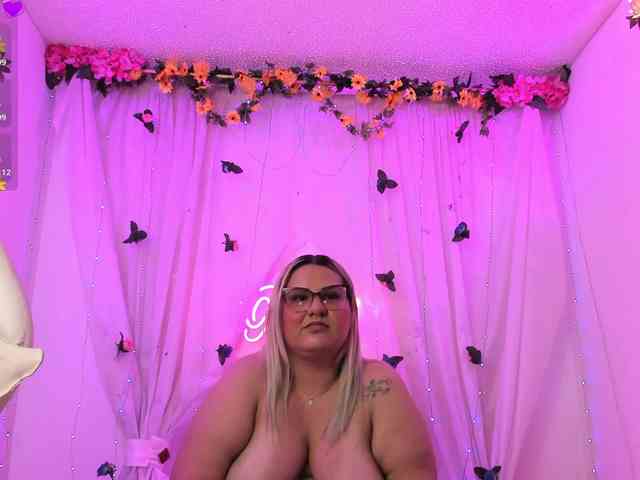 sweetbambi-23 webcam