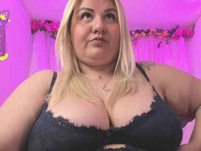 sweetbambi-23 webcam