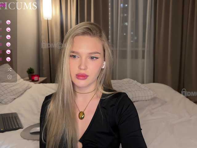 SOFICUMS from BongaCams is Freechat