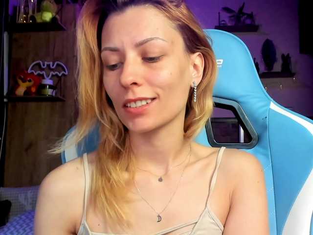 karo131324's BongaCams show and profile