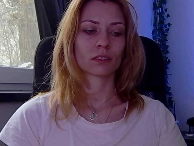 karo131324's BongaCams show and profile