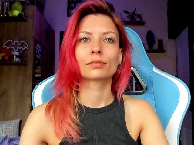 karo131324's BongaCams show and profile