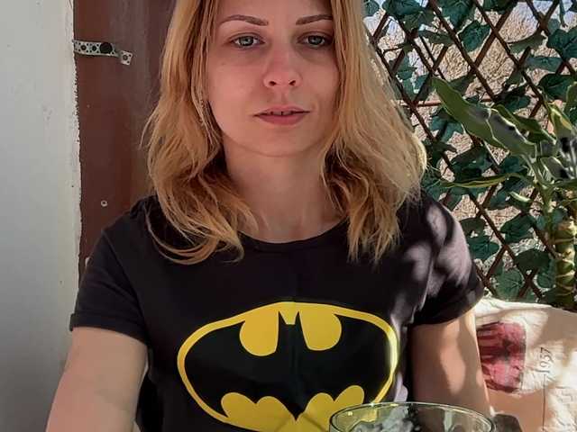 karo131324's BongaCams show and profile