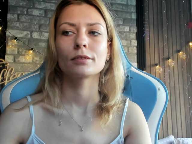 karo131324's BongaCams show and profile