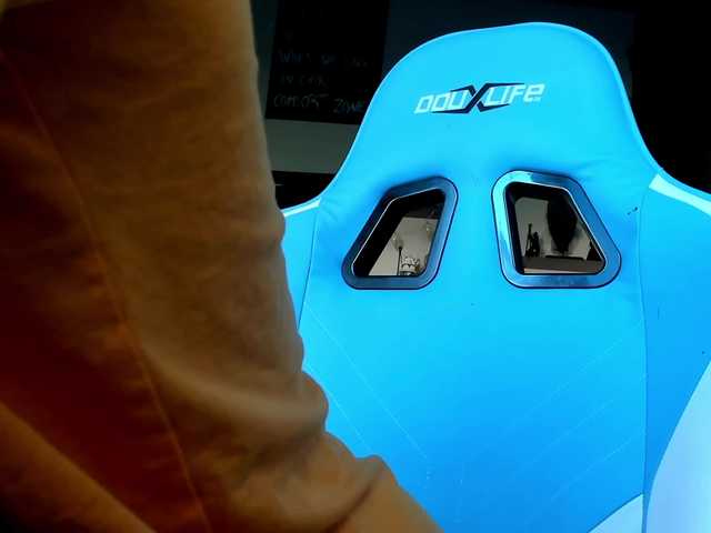 karo131324's BongaCams show and profile