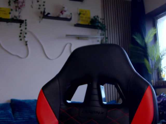 karo131324's BongaCams show and profile