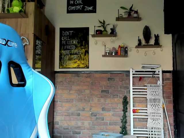 karo131324's BongaCams show and profile