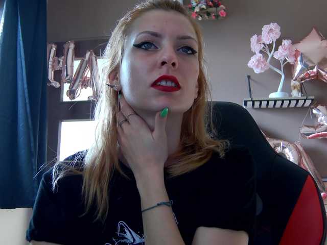 karo131324's BongaCams show and profile