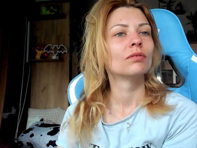 karo131324's BongaCams show and profile