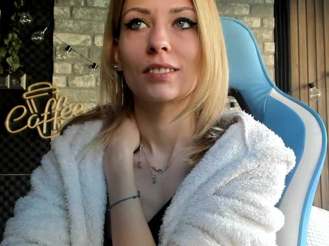 karo131324's BongaCams show and profile