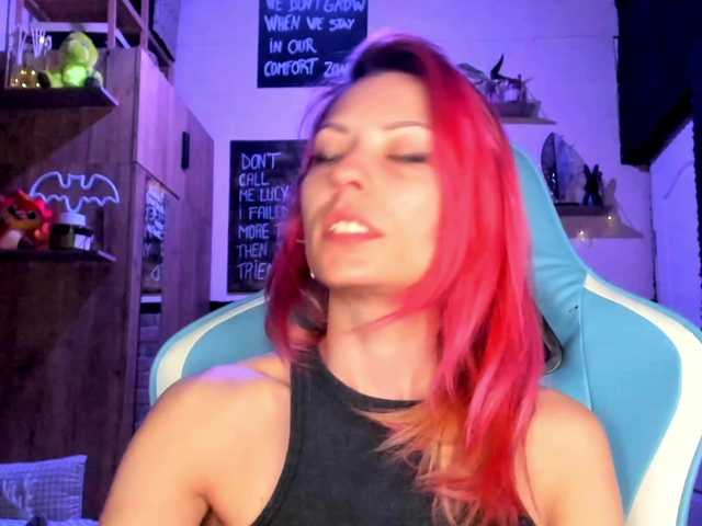 karo131324's BongaCams show and profile