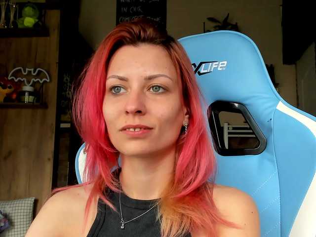 karo131324's BongaCams show and profile