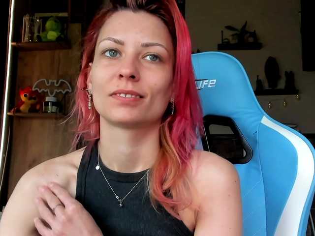 karo131324's BongaCams show and profile