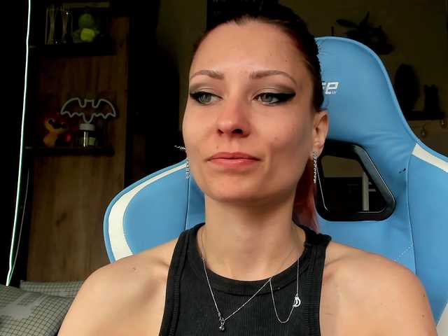 karo131324's BongaCams show and profile