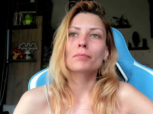 karo131324's BongaCams show and profile