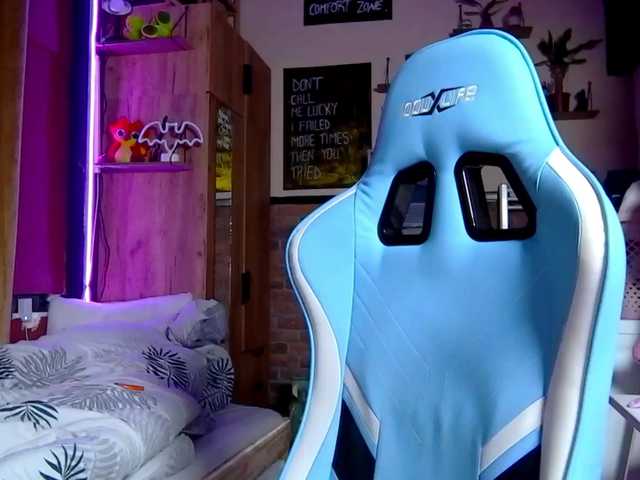 karo131324's BongaCams show and profile