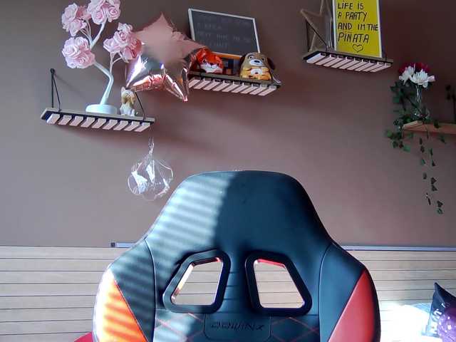 karo131324's BongaCams show and profile