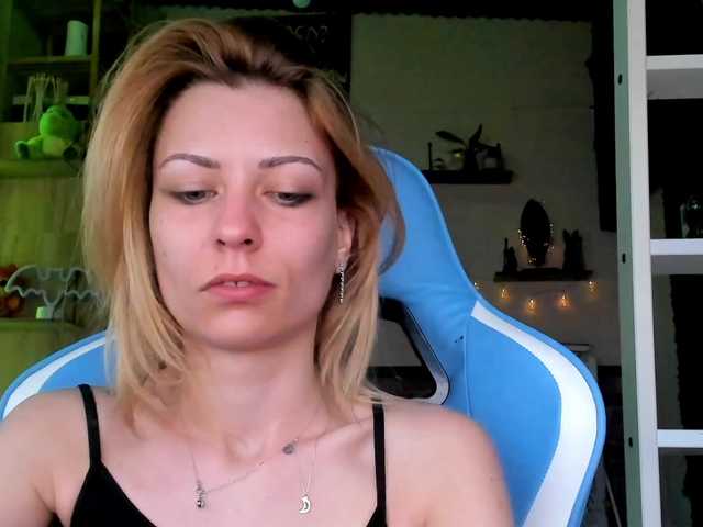 karo131324's BongaCams show and profile