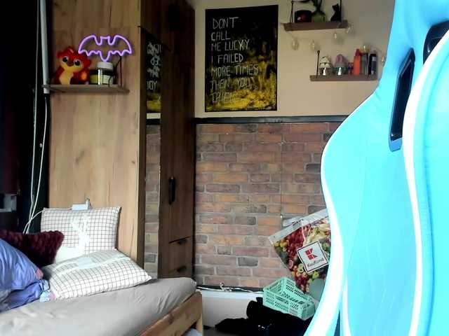 karo131324's BongaCams show and profile