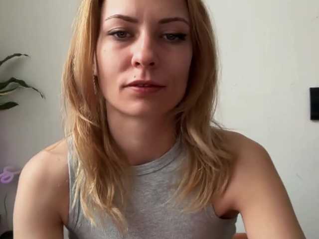 karo131324's BongaCams show and profile