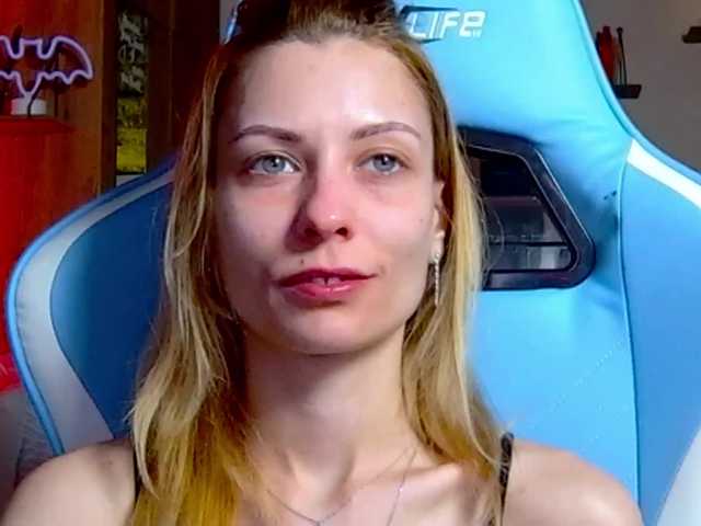 karo131324's BongaCams show and profile
