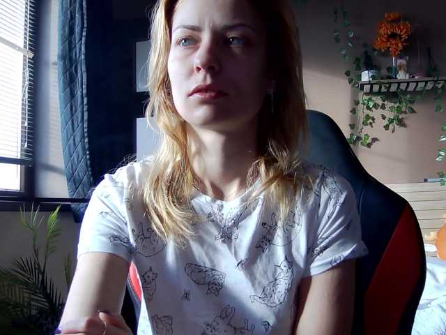 karo131324's BongaCams show and profile