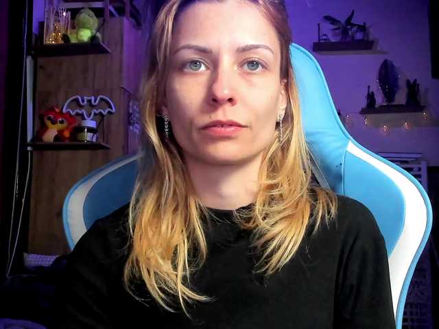 karo131324's BongaCams show and profile