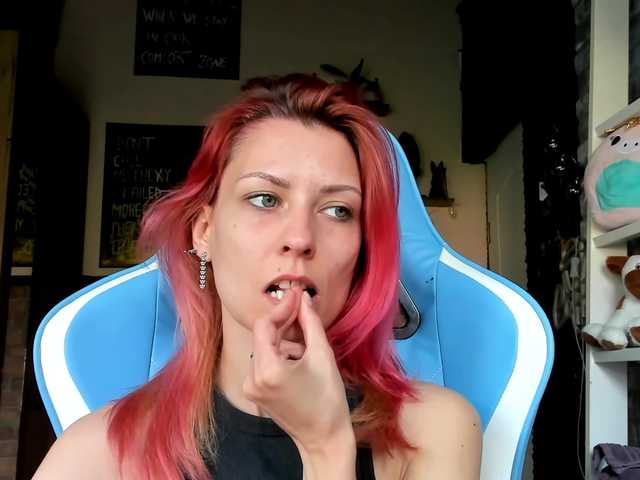 karo131324's BongaCams show and profile