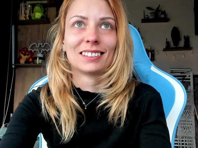 karo131324's BongaCams show and profile