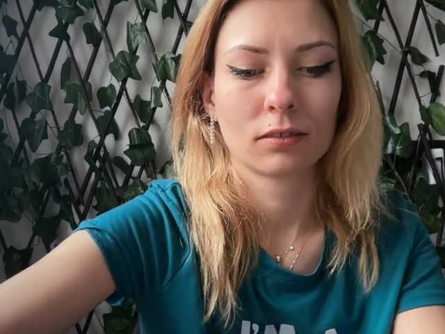 karo131324's BongaCams show and profile