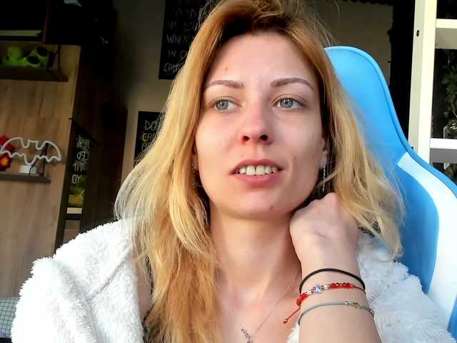 karo131324's BongaCams show and profile