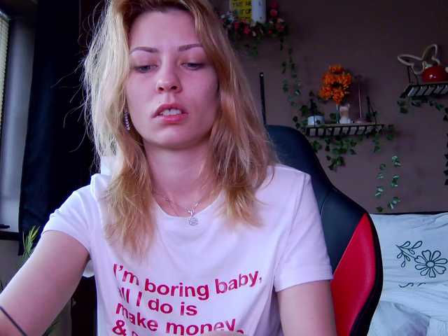 karo131324's BongaCams show and profile