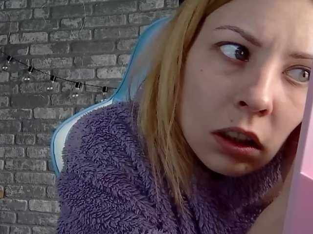 karo131324's BongaCams show and profile