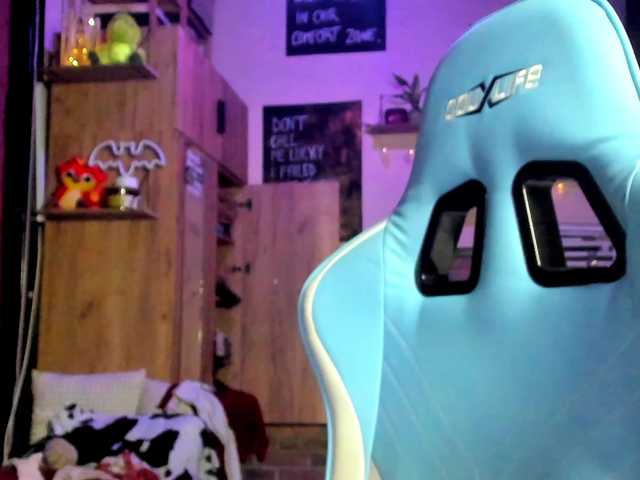 karo131324's BongaCams show and profile