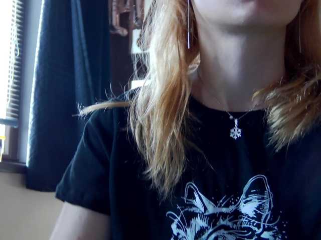 karo131324's BongaCams show and profile