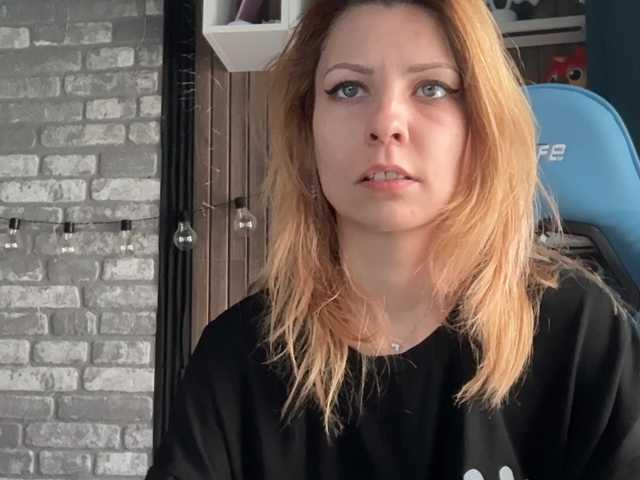 karo131324's BongaCams show and profile