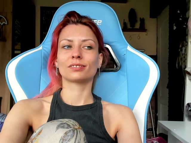 karo131324's BongaCams show and profile