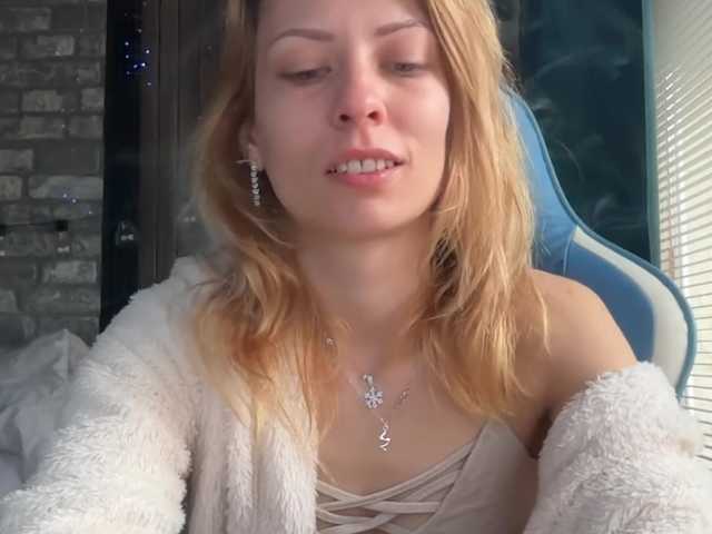 karo131324's BongaCams show and profile