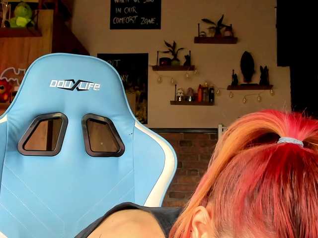 karo131324's BongaCams show and profile