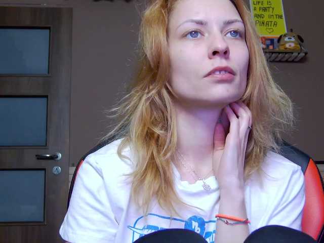 karo131324's BongaCams show and profile