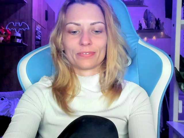 karo131324's BongaCams show and profile