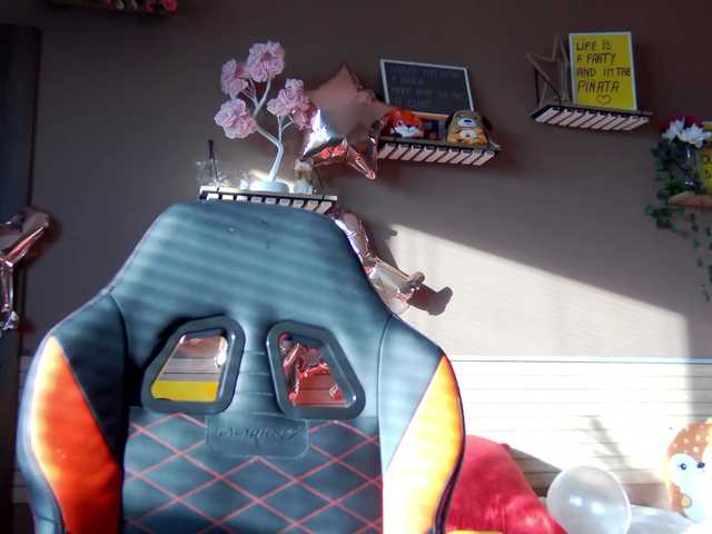 karo131324's BongaCams show and profile