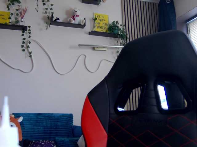karo131324's BongaCams show and profile