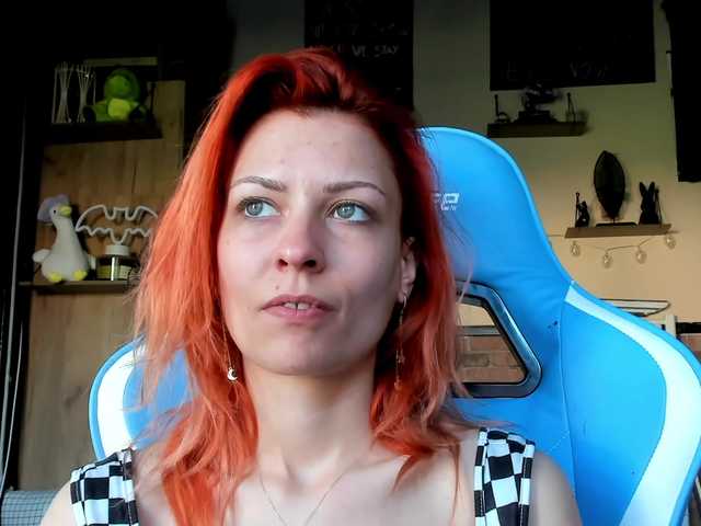 karo131324's BongaCams show and profile